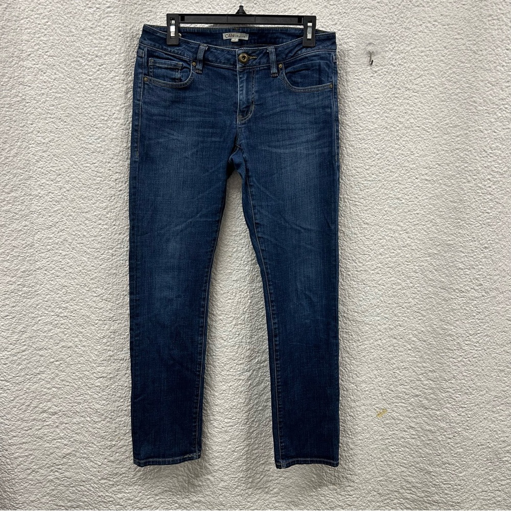 Cabi women’s size 4 denim jeans, 2 pockets in front & back, brown stitching